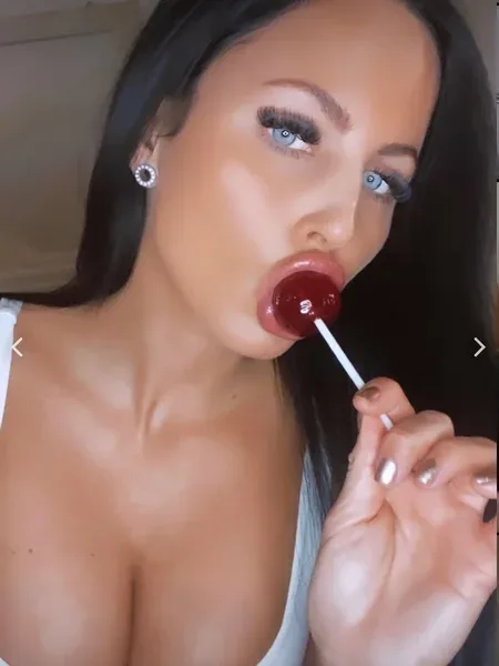 BellaG