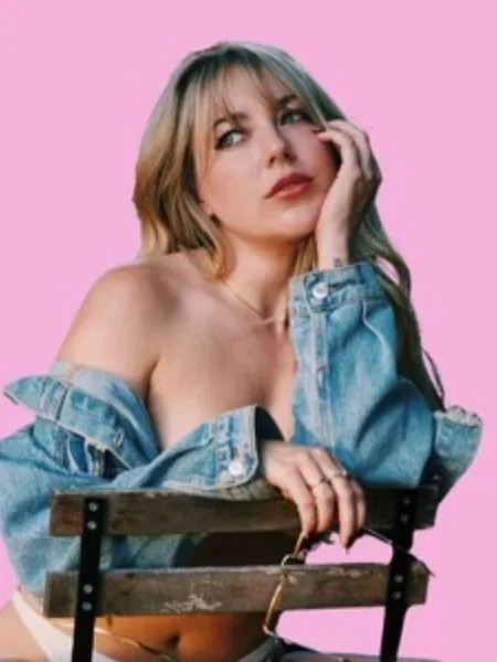 emma ☽ the sex witch ･ﾟ✧ ˚˖⁺