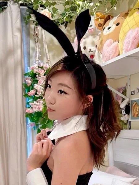 angie bunny ໒꒰ྀི ´ ˘ ` ꒱ྀིა ♡