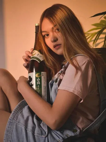 Julia Chuu🐱