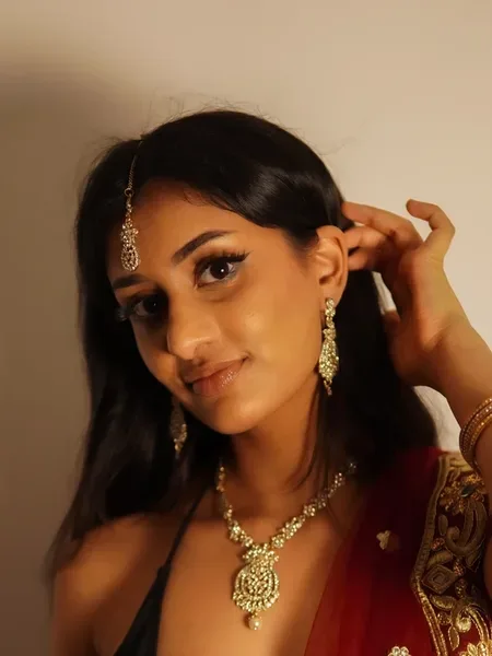 Kayla Kapoor Premium
