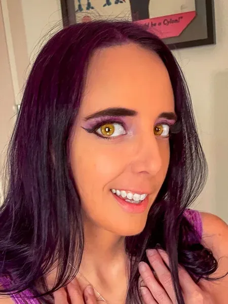 Angela the Hobby Daemonette ~ 💜