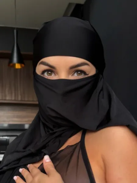 Gala عشيقة Black 🩵